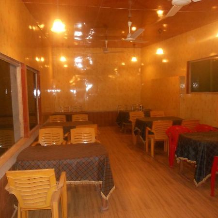 Hotel Royale Jannat Srinagar (Jammu and Kashmir) Ngoại thất bức ảnh