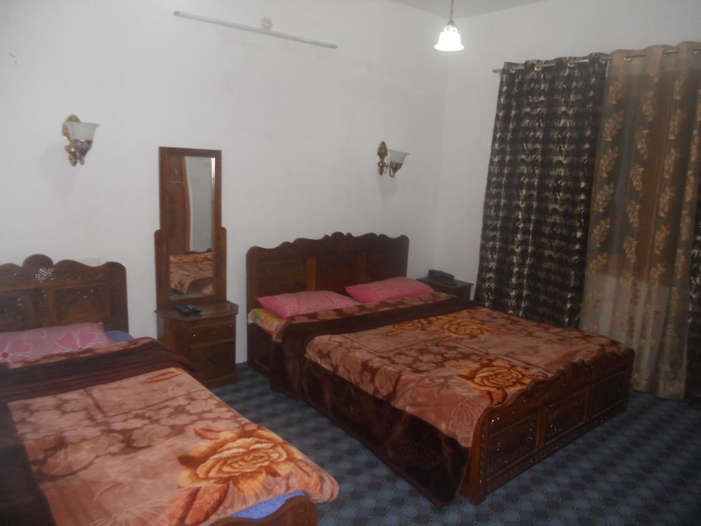 Hotel Royale Jannat Srinagar (Jammu and Kashmir) Phòng bức ảnh